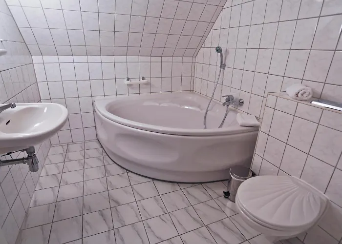 Hotel Parkhotel Woerlitz 3*